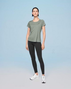 On Cloud Performance-T Verde Oliva | PE_ON8127