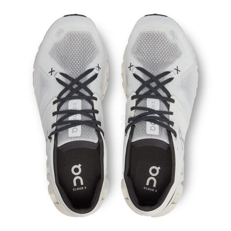 On Cloud Cloud X 3 Blancas Negras | PE_ON8955