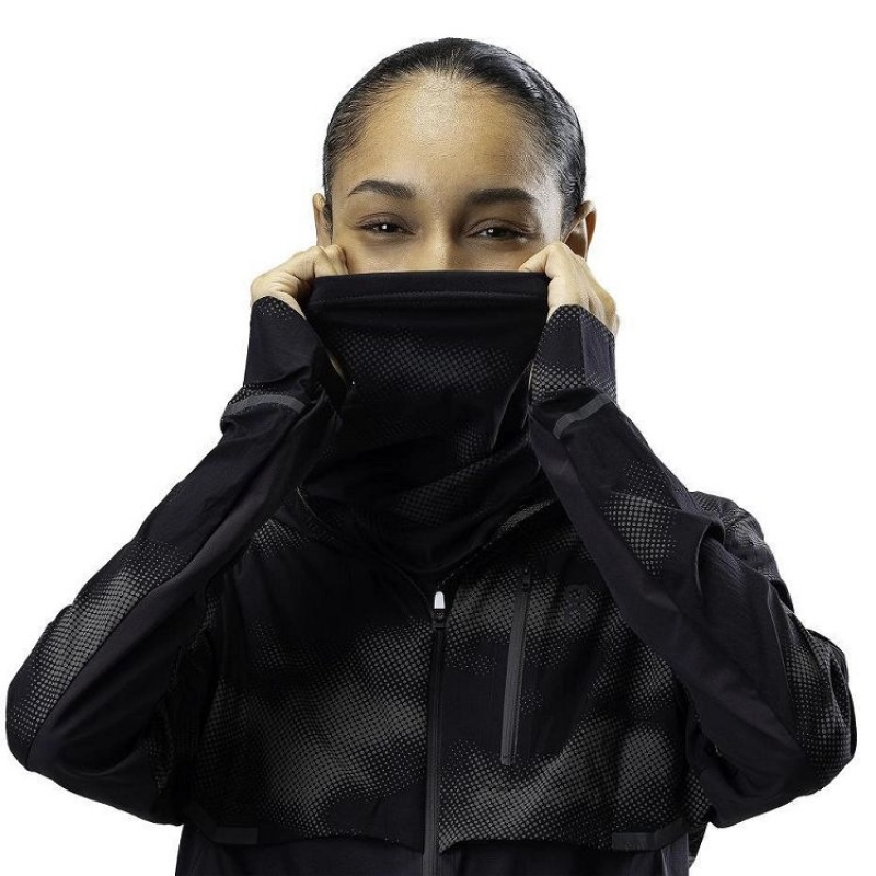 On Cloud Lumos Neck Negras | PE_ON8933