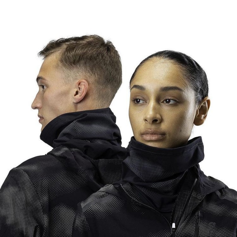 On Cloud Lumos Neck Negras | PE_ON8933