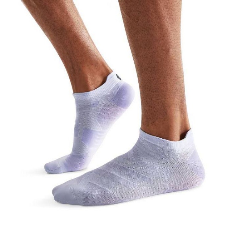 On Cloud Performance Low Moradas Claro | PE_ON1186