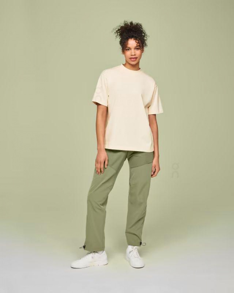 On Cloud Studio-T Beige | PE_ON8001