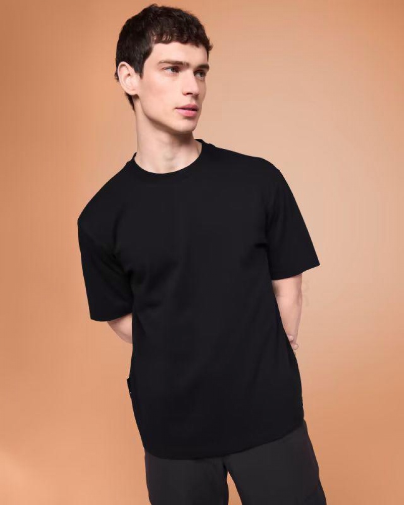 On Cloud Studio-T Negras | PE_ON8260