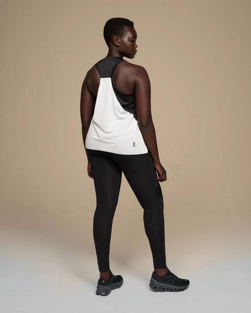 On Cloud Tank-T Negras Blancas | PE_ON8520